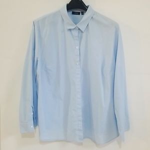 Womens 3X Apt 9 Fitted Button Front Shirt Blue and White Stripes